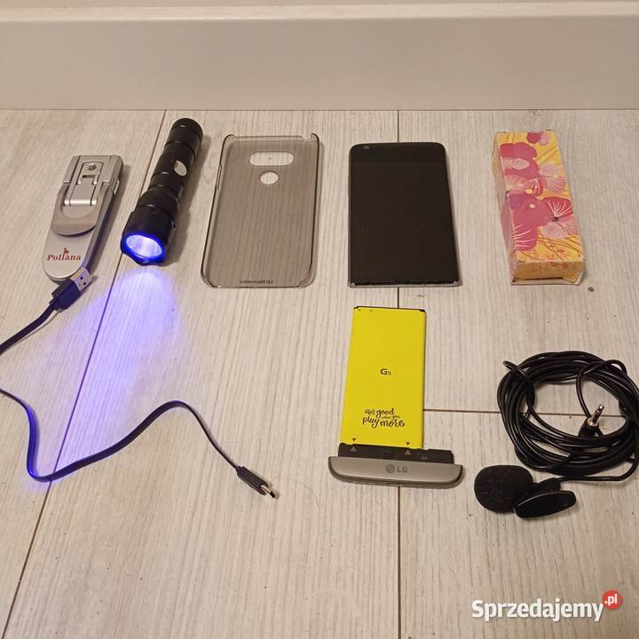 Telefon LG G5 z akcesoriami Niedrzwica Duża