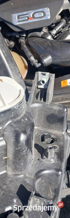 Lampa prawa Ford Mustang reflektor prawy przód Części samochodowe podlaskie Łomża