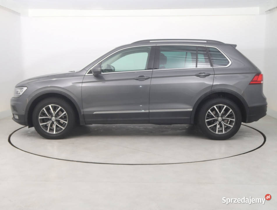 VW Tiguan 15 TSI światła przeciwmgielne Bielany Wrocławskie