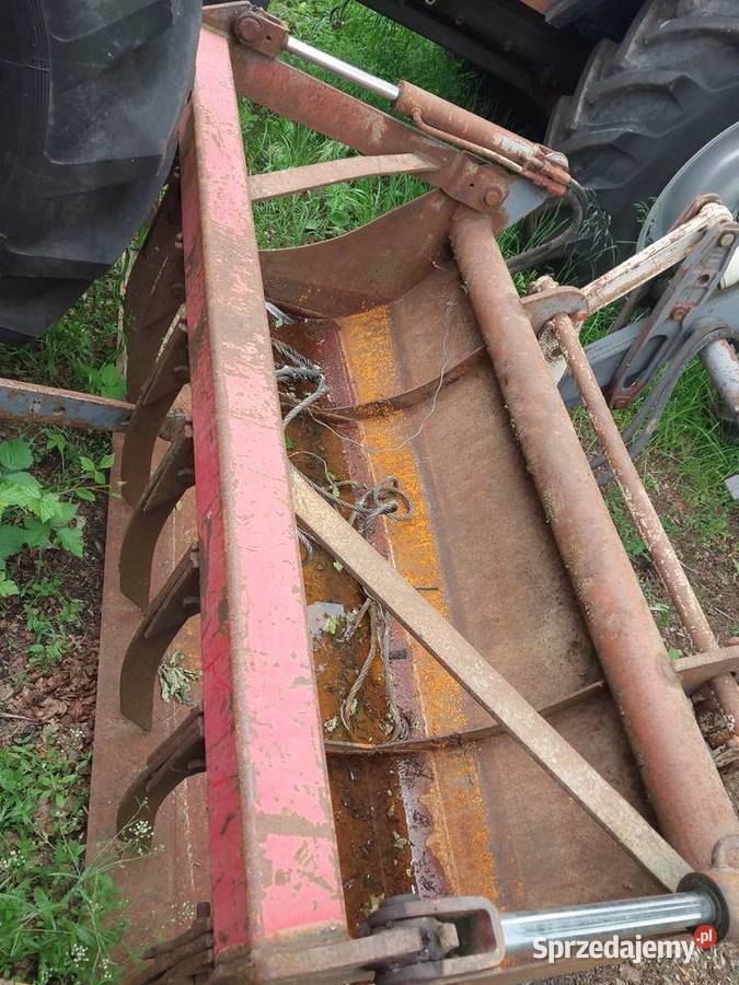 Ładowacz czołowy massey ferguson 3070 łyżko Massey Ferguson Kletnia