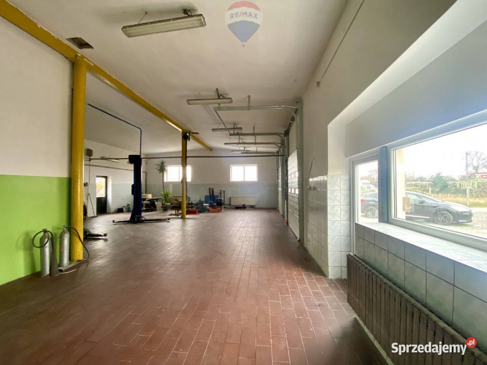 Lokal trasie E7 magazyn biuro parking Tarczyn sprzedam