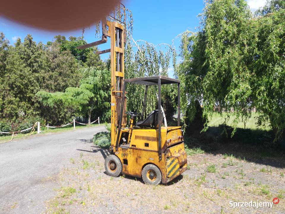 Sprzedam wózek widłowy RAK 3B sprzedam
