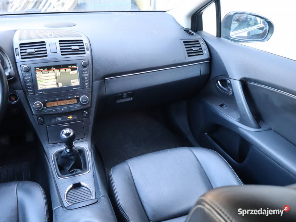 Toyota Avensis 20 Valvematic wielofunkcyjna kierownica Avensis Avensis Katowice