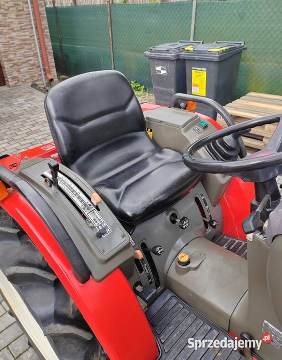Minitraktor yanmar f180 Yanmar Garwolin