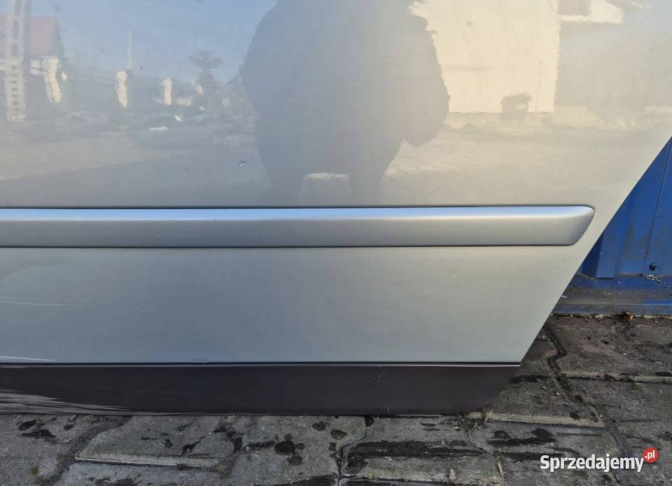 7 DRZWI TYŁ LEWY TYLNE LEWE AUDI A4 B6 SEDAN Działoszyce sprzedam