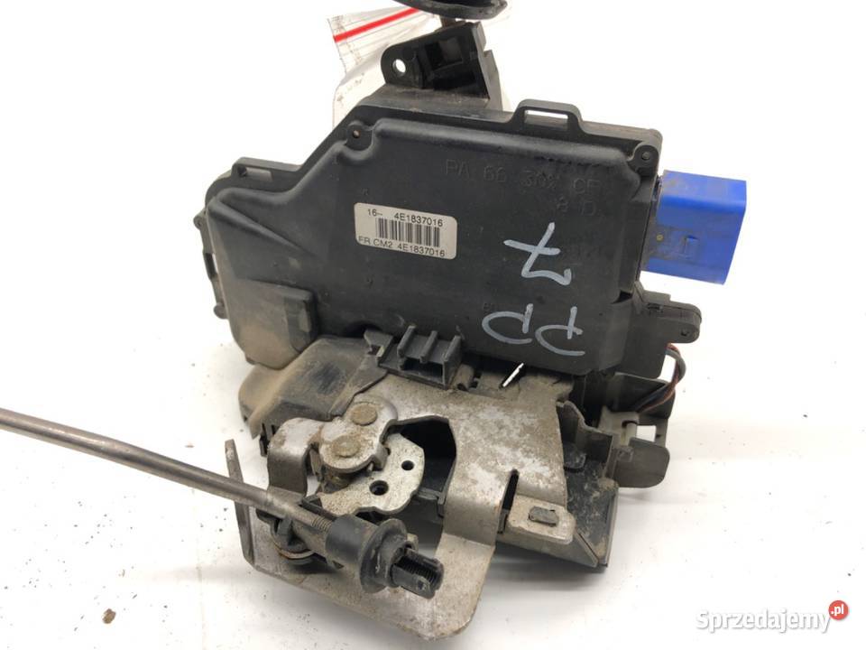 ZAMEK DRZWI PRAWY PRZÓD AUDI A3 8P Hatchback