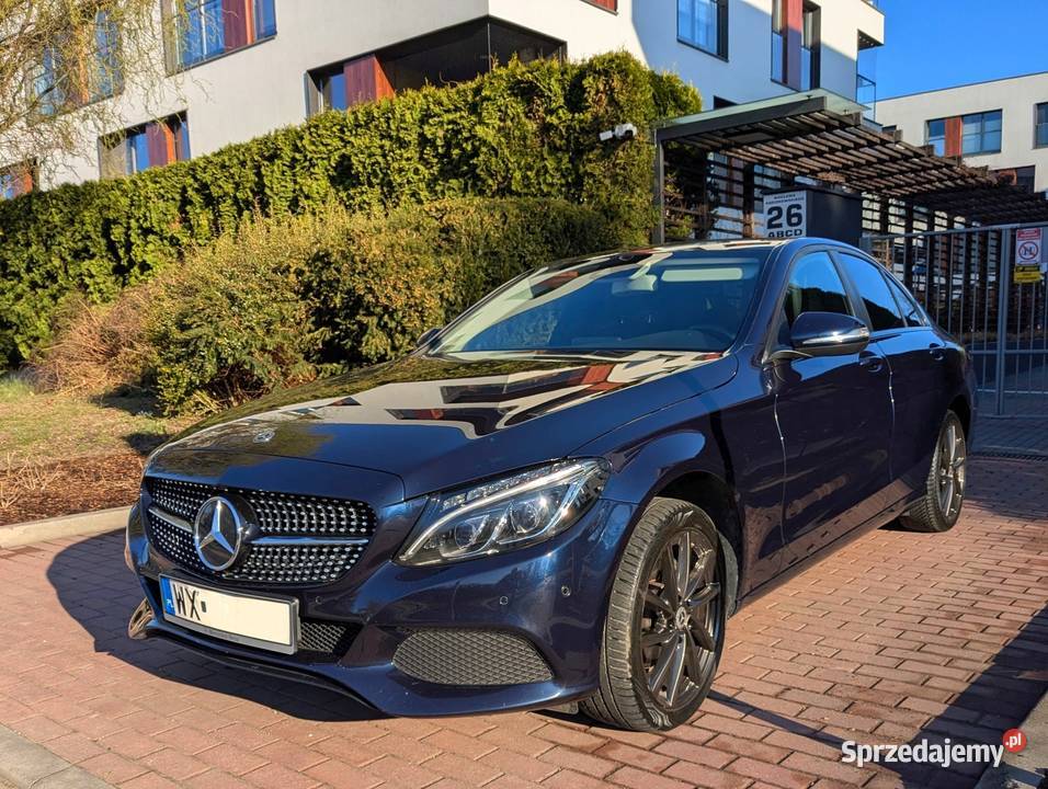 MERCEDESBENZ C Klasa C 180 CGI BlueEff Warszawa