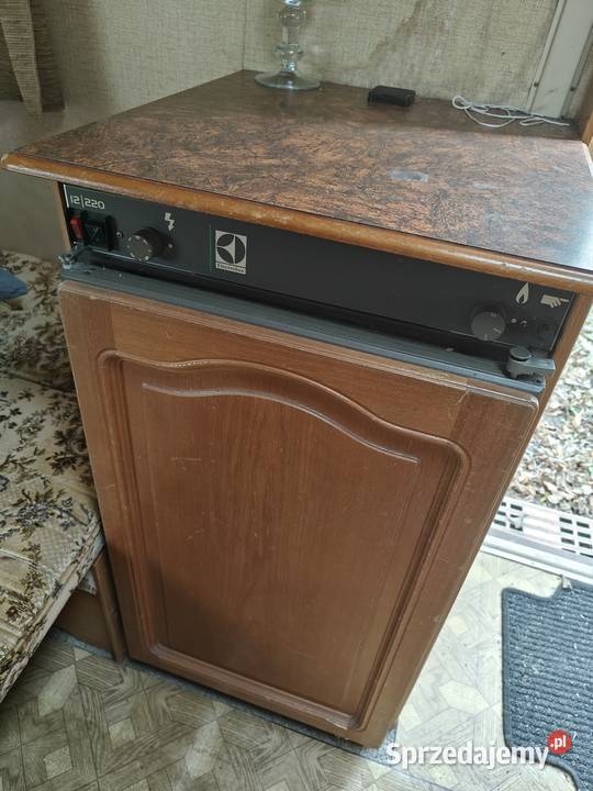 Przyczepa kempingowa Knaus Azur 380 Ciche