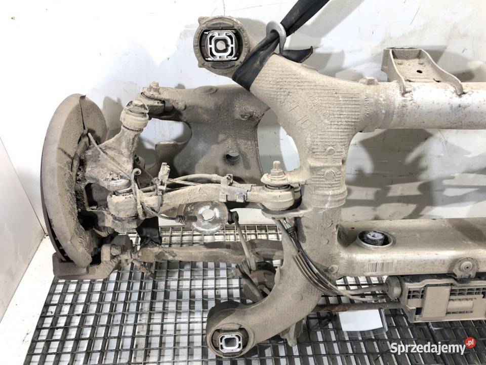 BELKA TYŁ MECHANIZM HAMULCA BMW F07 Hatchback