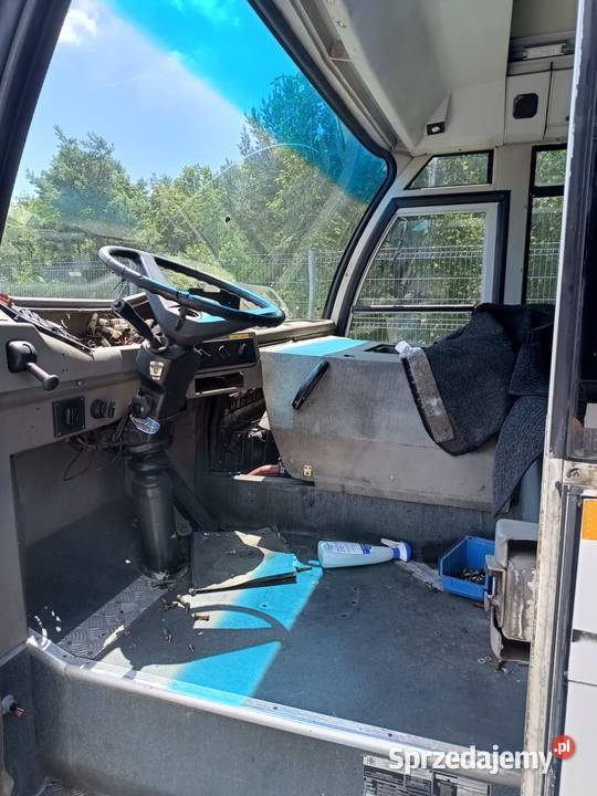 Autobus lotniskowy Cobus 0127 Kraków