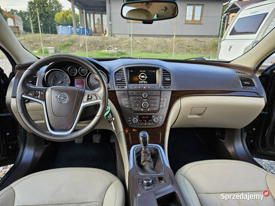 Opel Insignia Opłacona Zadbana Serwisowana światła przeciwmgielne Kisielice sprzedam