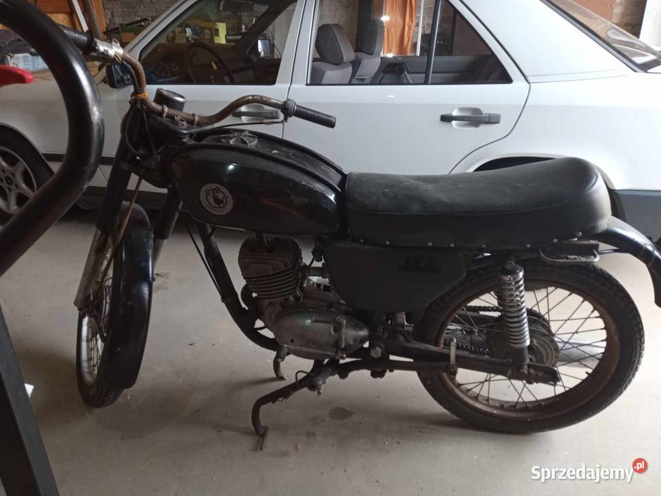 WSK 125 kompletna mały przebieg możliwa zamiana Rok produkcji 1988 podkarpackie Dębno sprzedam
