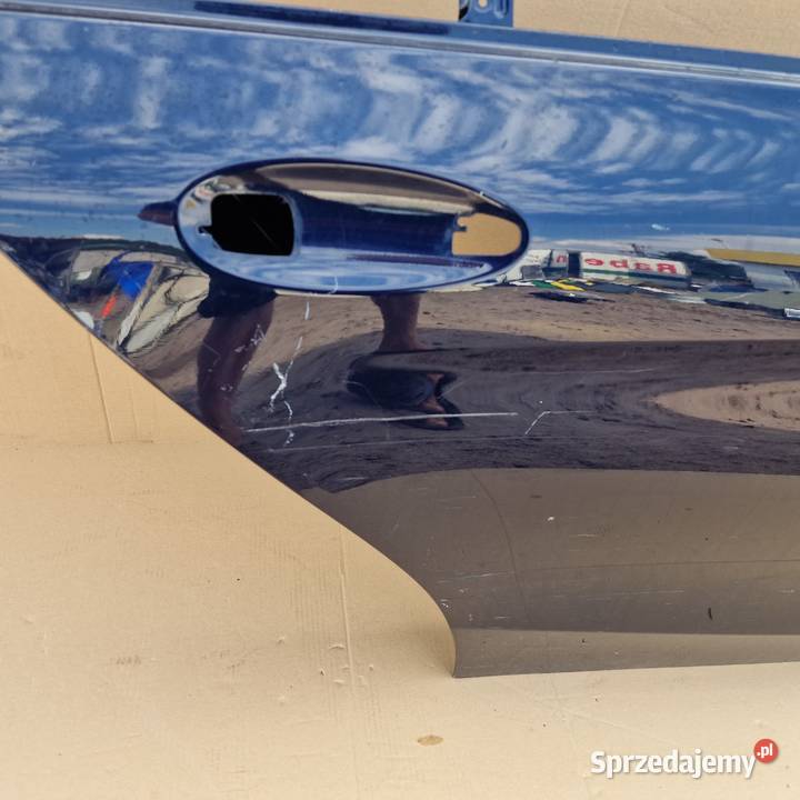 MERCEDES CKLASA W205 DRZWI PRAWY TYŁ PRAWE TYLNE sprzedam