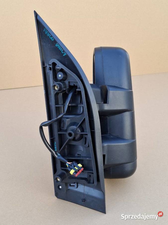 IVECO DAILY 2014 LUSTERKO ZEWNĘTRZNE LEWE LUSTRO