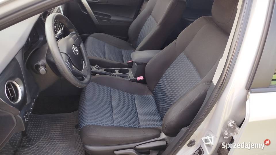 Toyota Auris 13 benzyna Polski Salon Serwisowany nieuszkodzony Bytów