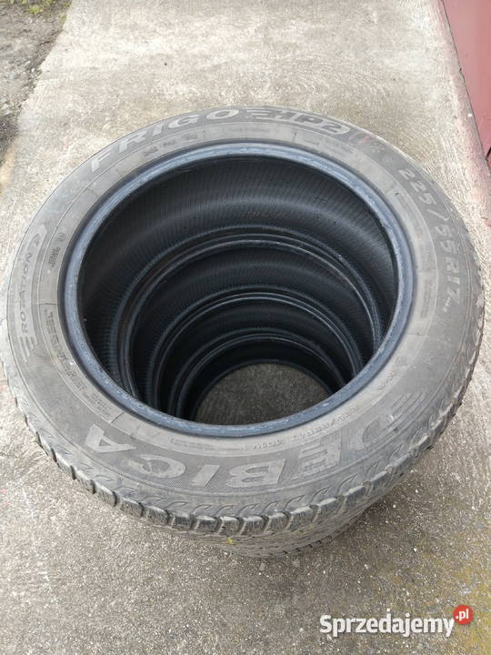 Opony zimowe 225x55x17
