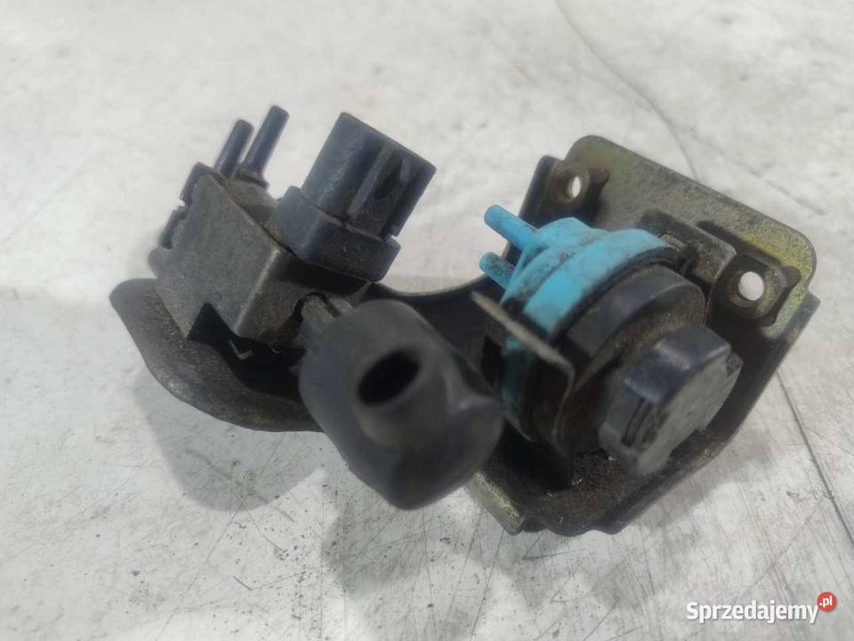 ZAWÓR PODCIŚNIENIA TOYOTA AVENSIS 2570264010