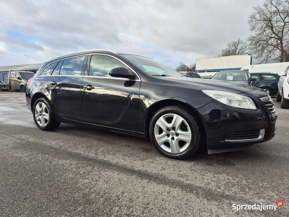 Opel Insignia Kombi 18 16v 140 Zarejestrowana A benzyna kujawsko-pomorskie Gniewkowo