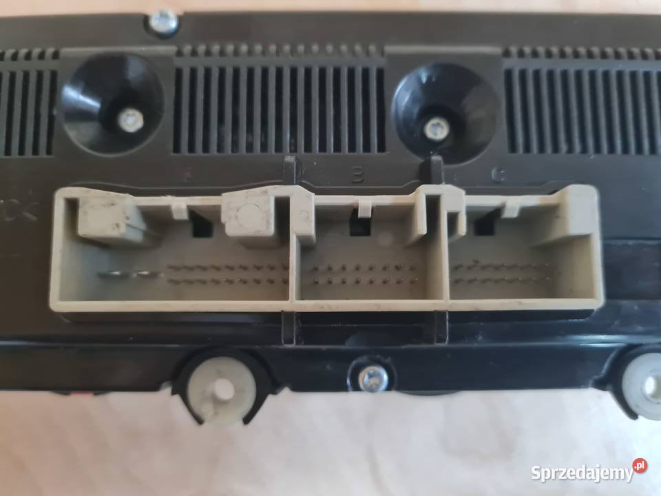 Panel klimatyzacj do Skoda Octavia II 1Z0 907 osobowe