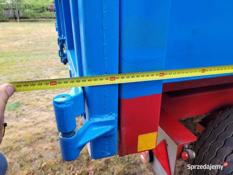 Przyczepa rolnicza generalnym remoncie tandem