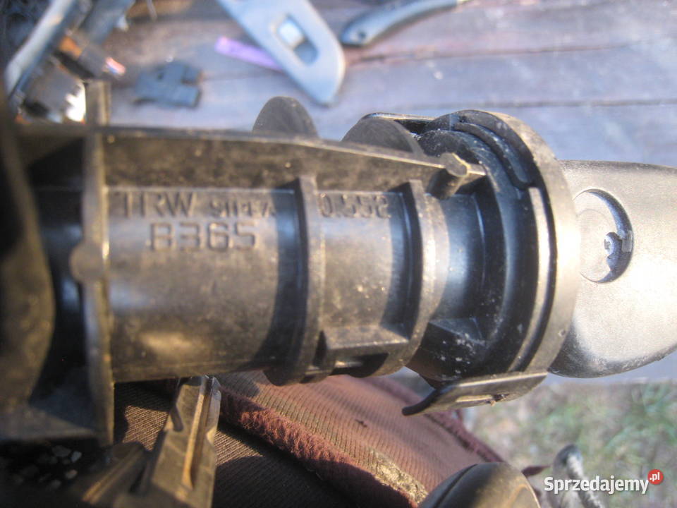 Stacyjka kluczyk scyzoryk kostka Alfa Romeo 147 osobowe Stacyjki i kluczyki Kraków