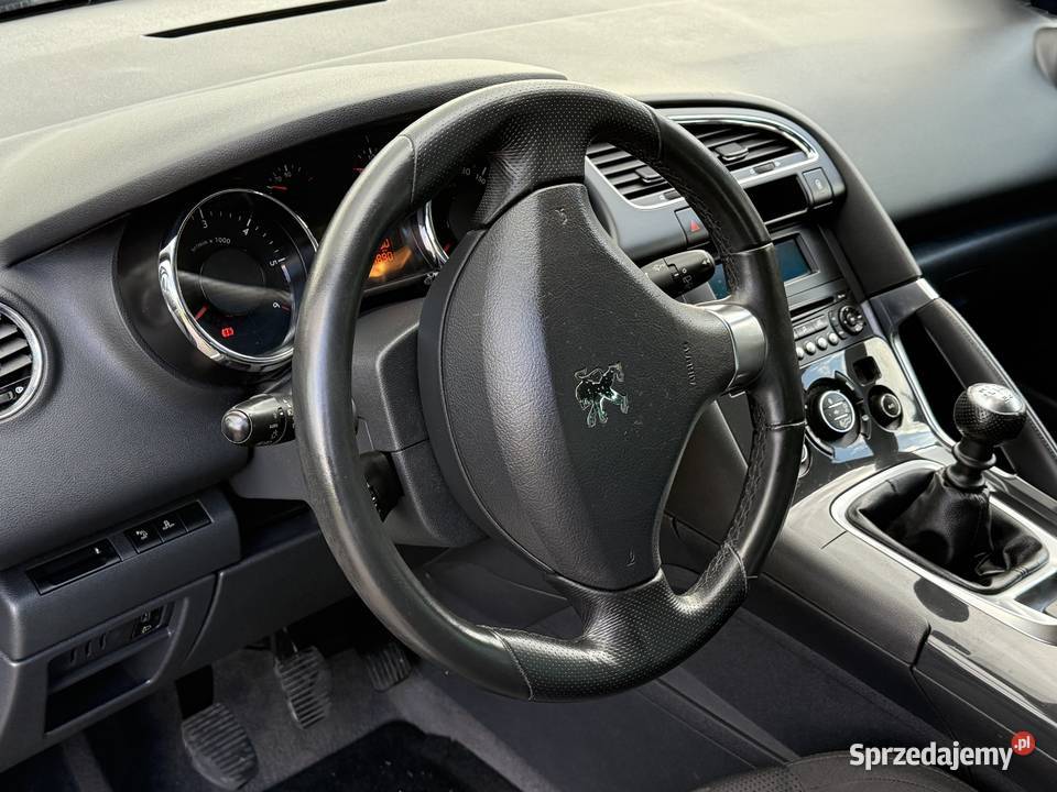 Peugeot 3008 16 EHDi 112 komputer pokładowy Róża