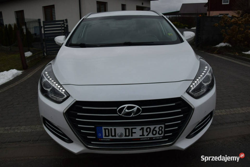 Hyundai i40 17D Navi Kamera Led Hak 2017r podkarpackie Majdan Sieniawski