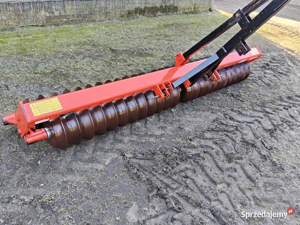 WAŁ POSIEWNY TUZ CAMBRIDGE CIAGANY UPRAWOWY Konin sprzedam