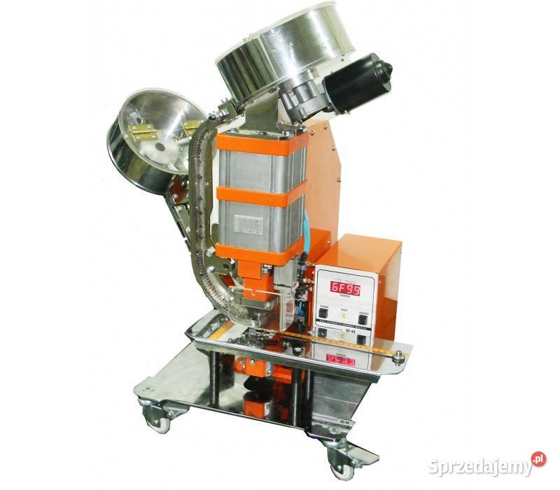 Maszyny i urządzenia do zakuwaniawycinania Produkcja Nysa