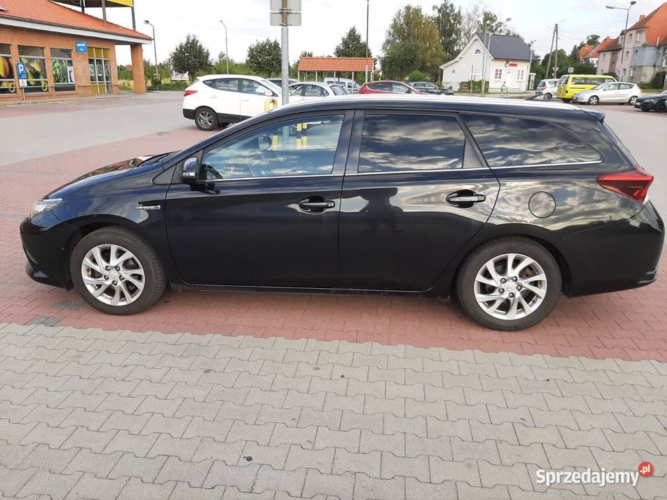 Toyota Auris II 18 2 hybryd poduszka powietrzna Paczków sprzedam