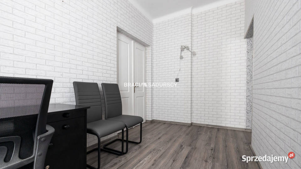 sprzedaży kamienicy 300m2 Wadowice Krasińskiego Sprzedaż