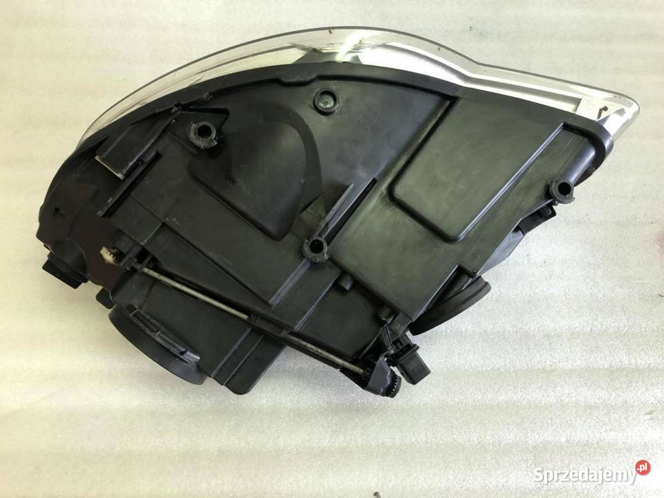 LAMPA PRAWY PRZÓD 7L6941032A VW TOUAREG I LIFT