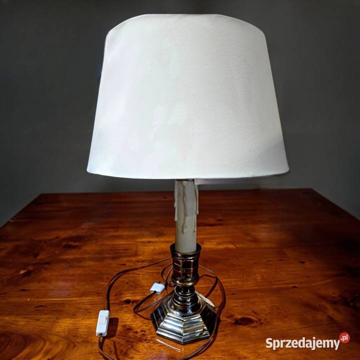 WYPRZEDAŻ Lampa stołowa wzór świecznik Glamour Antyki, Sztuka, Kolekcje Bronisze
