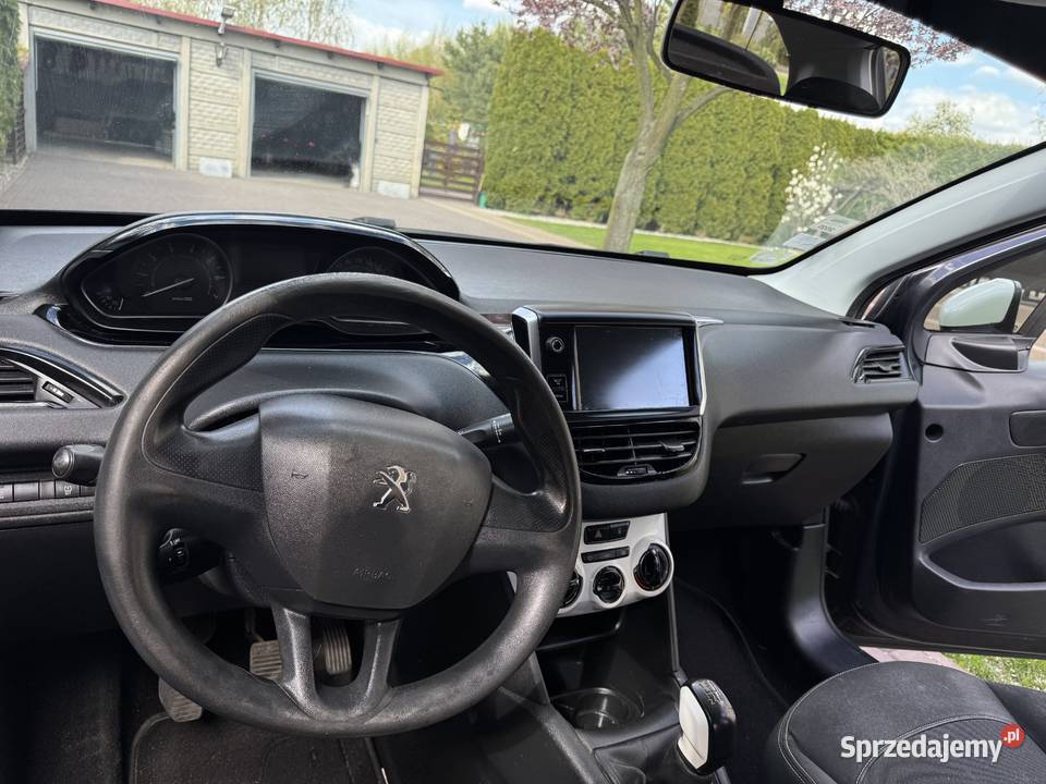 Peugeot 208 2016 doinwestowany Młodojewo