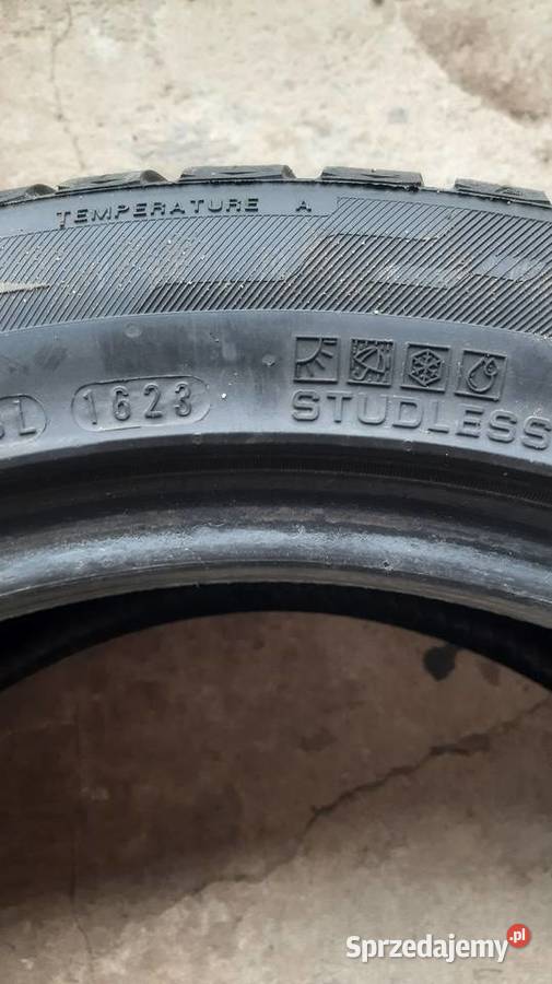 Opony wielosezonowe 50 Pilica sprzedam