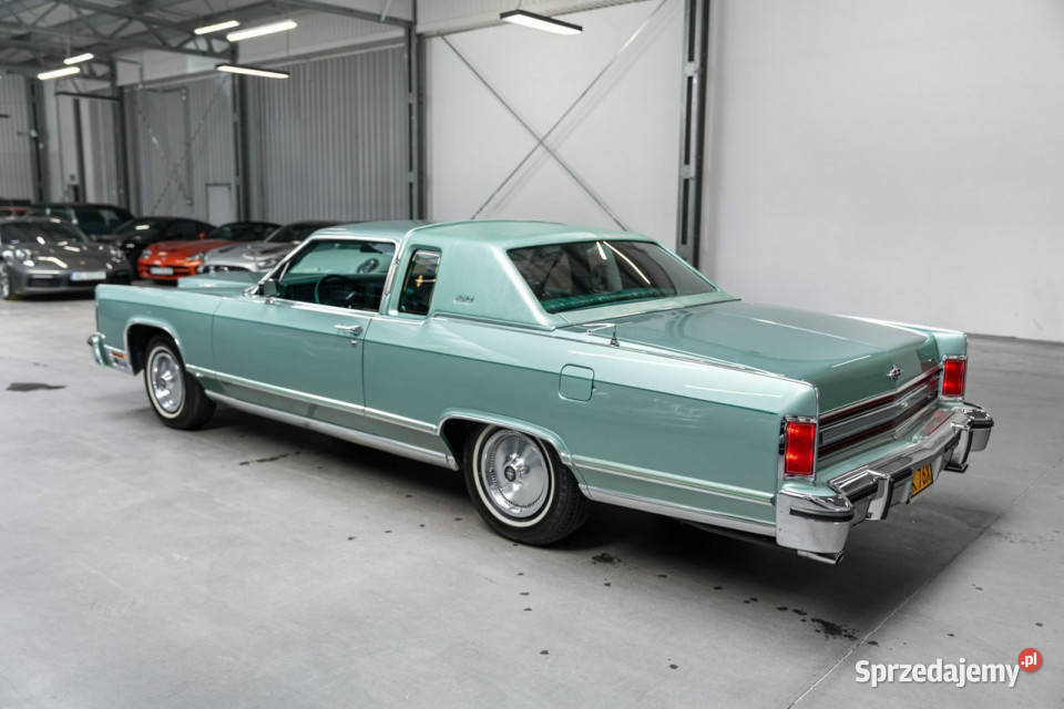 Lincoln Continental Town Coupe Stan