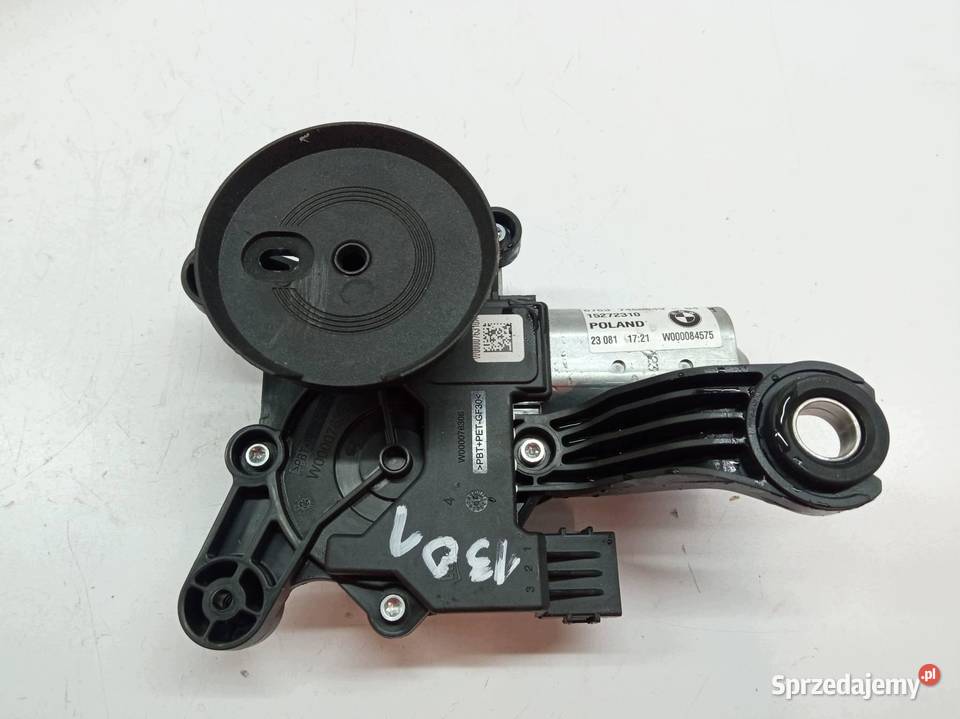 SILNICZEK WYCIERACZKI TYŁ KOMBI 7468049 Bmw Rok produkcji 2023