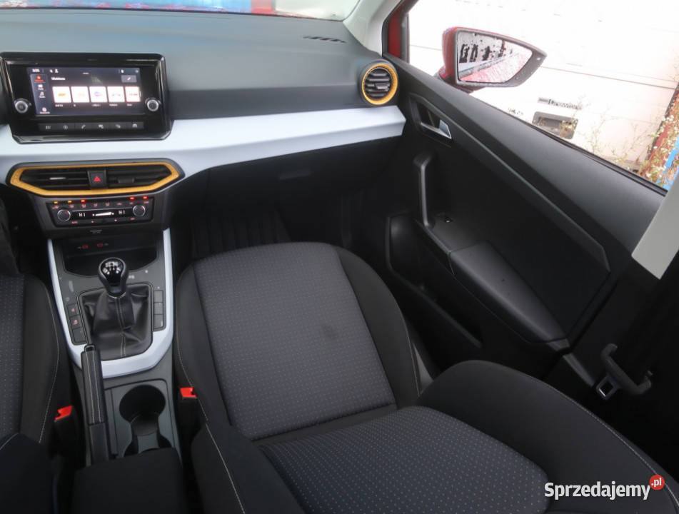 Seat Arona 10 TSI Łódź sprzedam