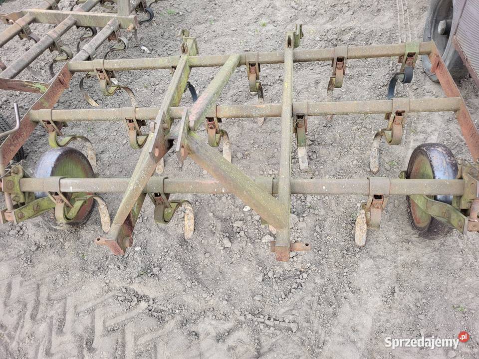 Kultywator agregat uprawowy 210