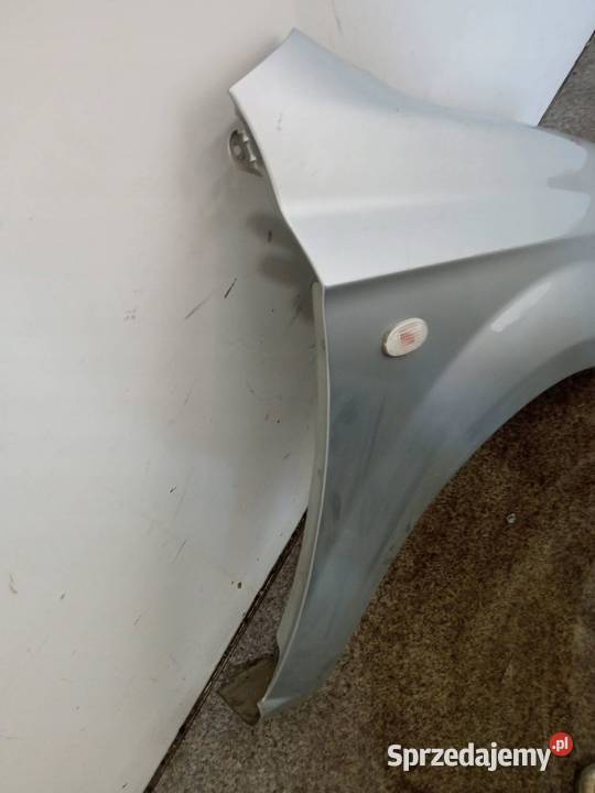 BŁOTNIK PRAWY PRZÓD SREBRNY T250 Chevrolet Aveo