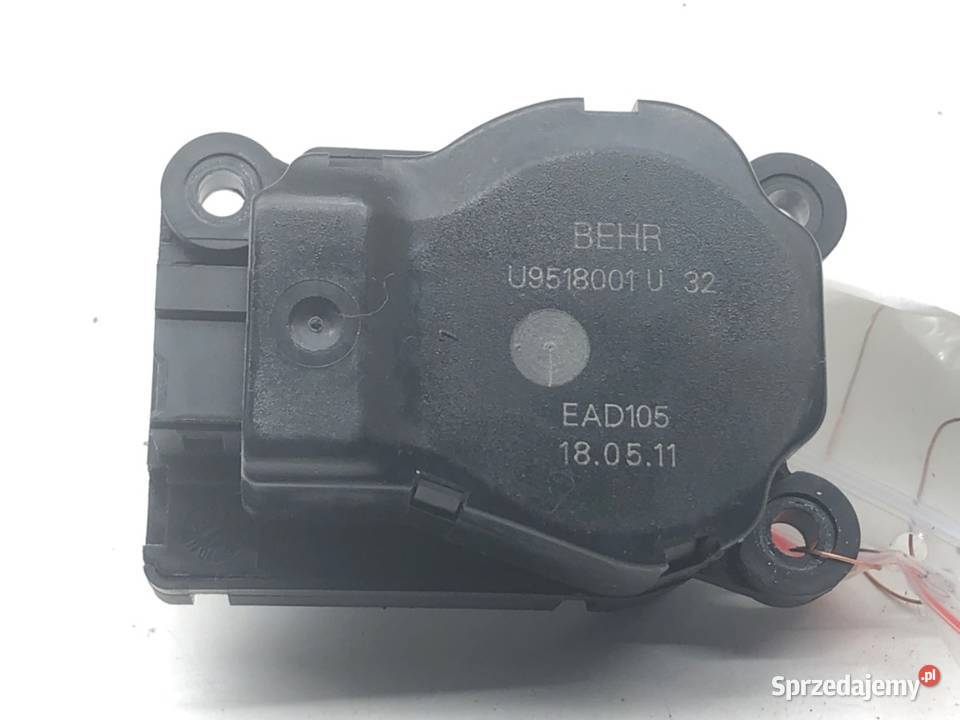 SILNIK NAGRZEWNICY OPEL U9518001 ASTRA J 0915 podkarpackie