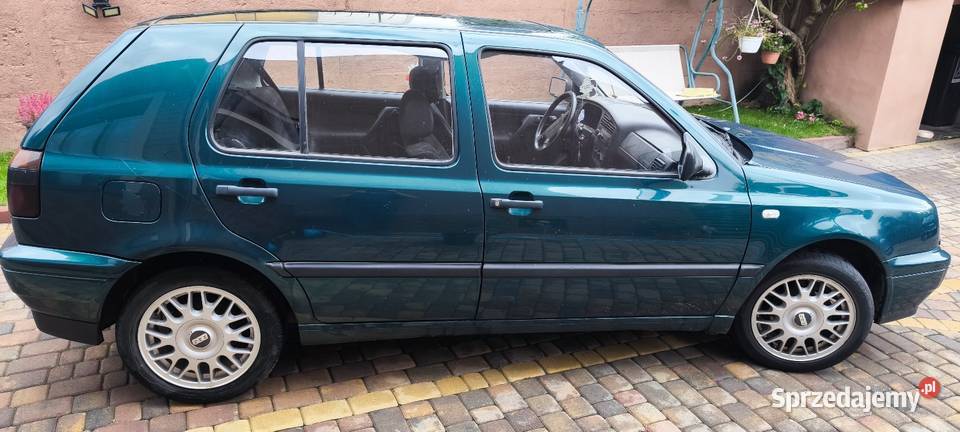 Golf III 1996 60KM Golf Łobżenica