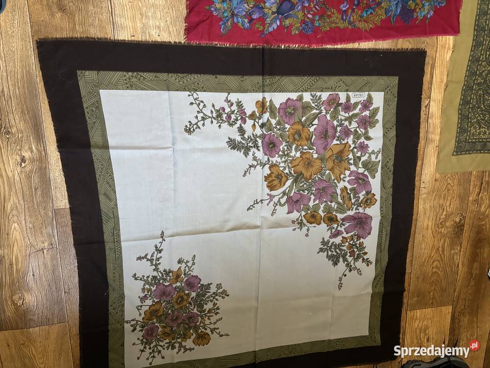 chustka babci chustki kolorowe kultowe z PRL podlaskie Kosianka-Trojanówka sprzedam