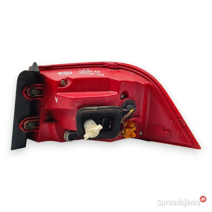 LAMPA LEWY TYŁ VW Passat B7 Kombi lewa tylna Chełm
