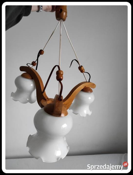 Lampa sufitowa z trzema kloszami drewno Płock sprzedam