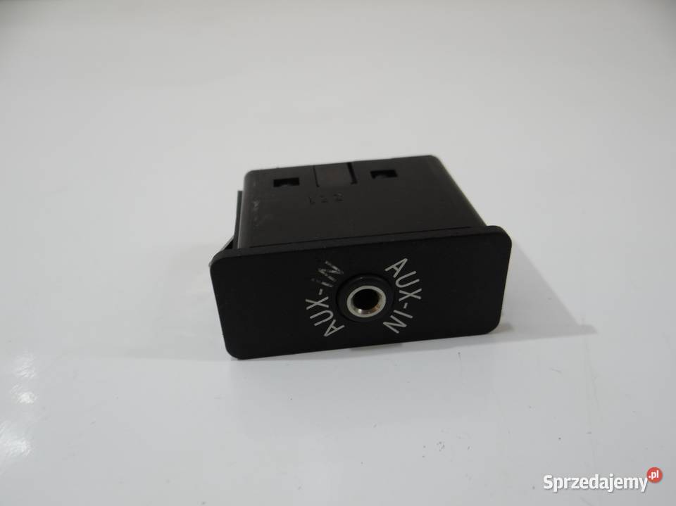 GNIAZDO AUX IN BMW X3 F25 9237655 Strzyżewice