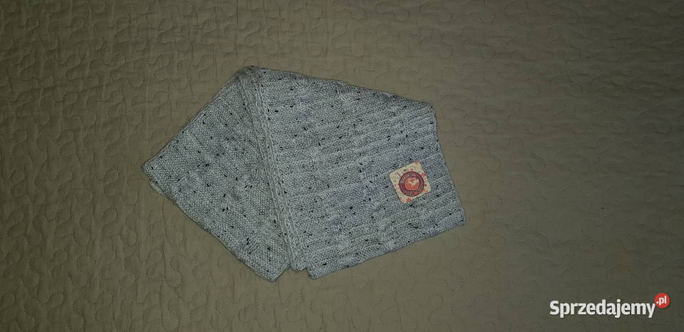 Nowy szalik Warm and Cozy szary melanż