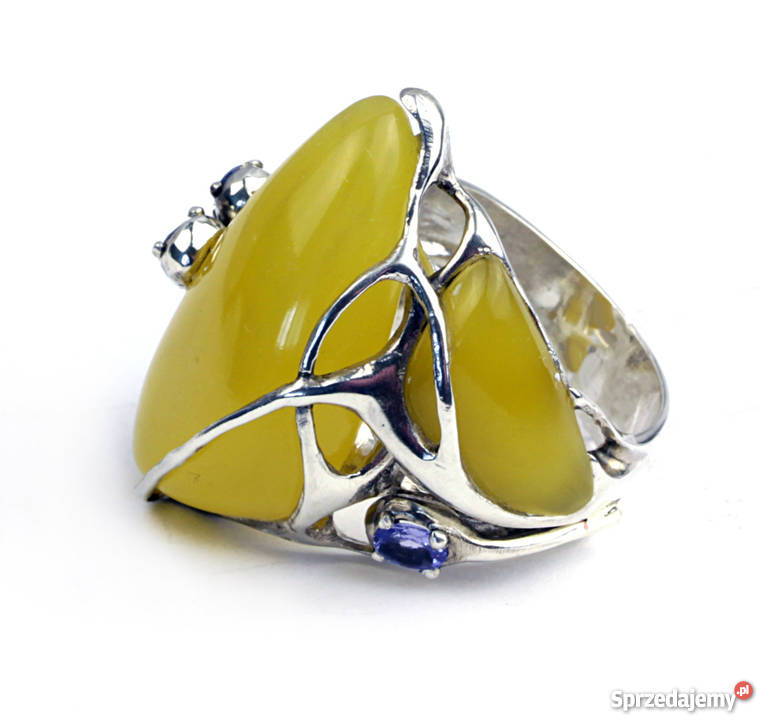 Srebny pierścionek z bursztynem Gdańsk