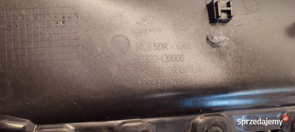 HYUNDAI BAYON BOCZEK DRZWI PRAWY TYŁ 83322Q0000