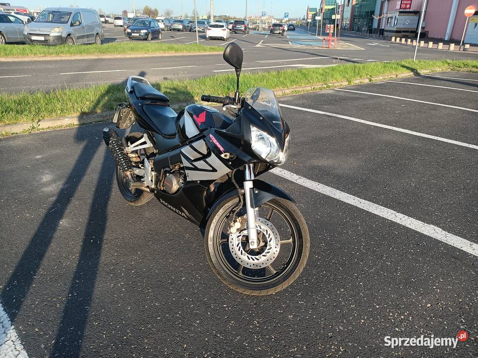 Honda CBR125R 2005 19400 2006 pierwsza Częstochowa
